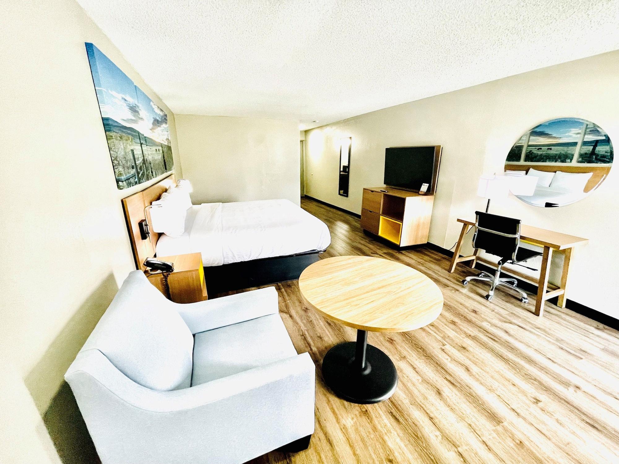 Days Inn By Wyndham Burleson Ft. Worth Екстер'єр фото